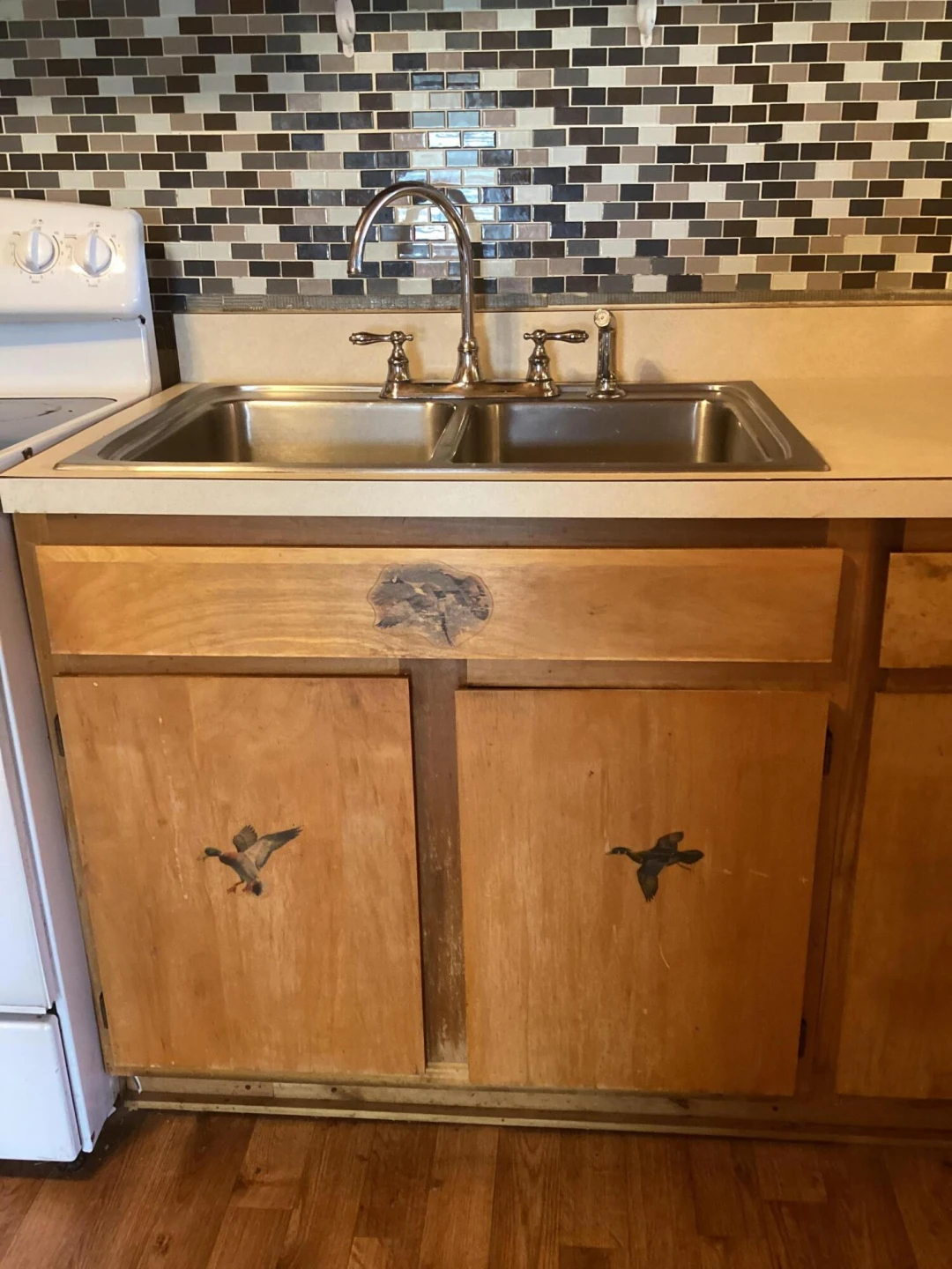 1957 MAPLE Ave - Photo 17