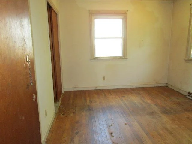 1218 Agnese St - Photo 5