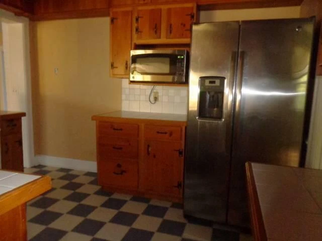 809 First Ave - Photo 16