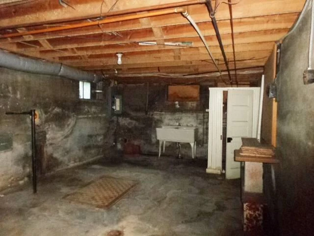 809 First Ave - Photo 53