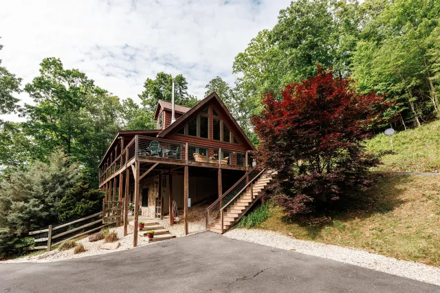 273 Caddis Ln