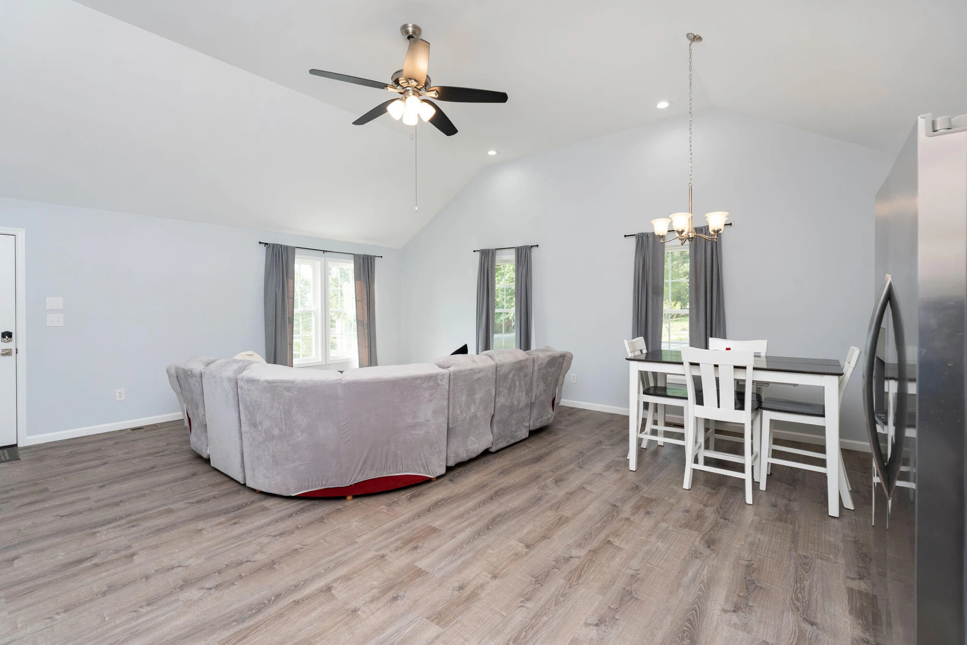 1776 Hawthorne Ave - Photo 11