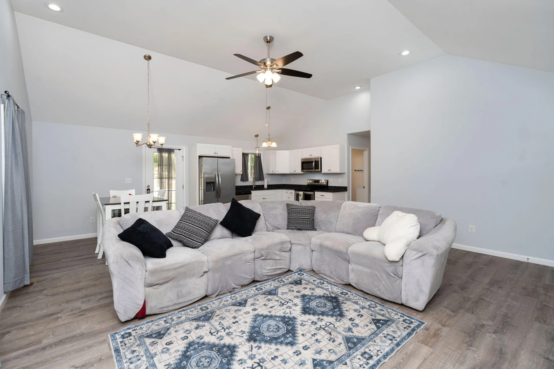 1776 Hawthorne Ave - Photo 23