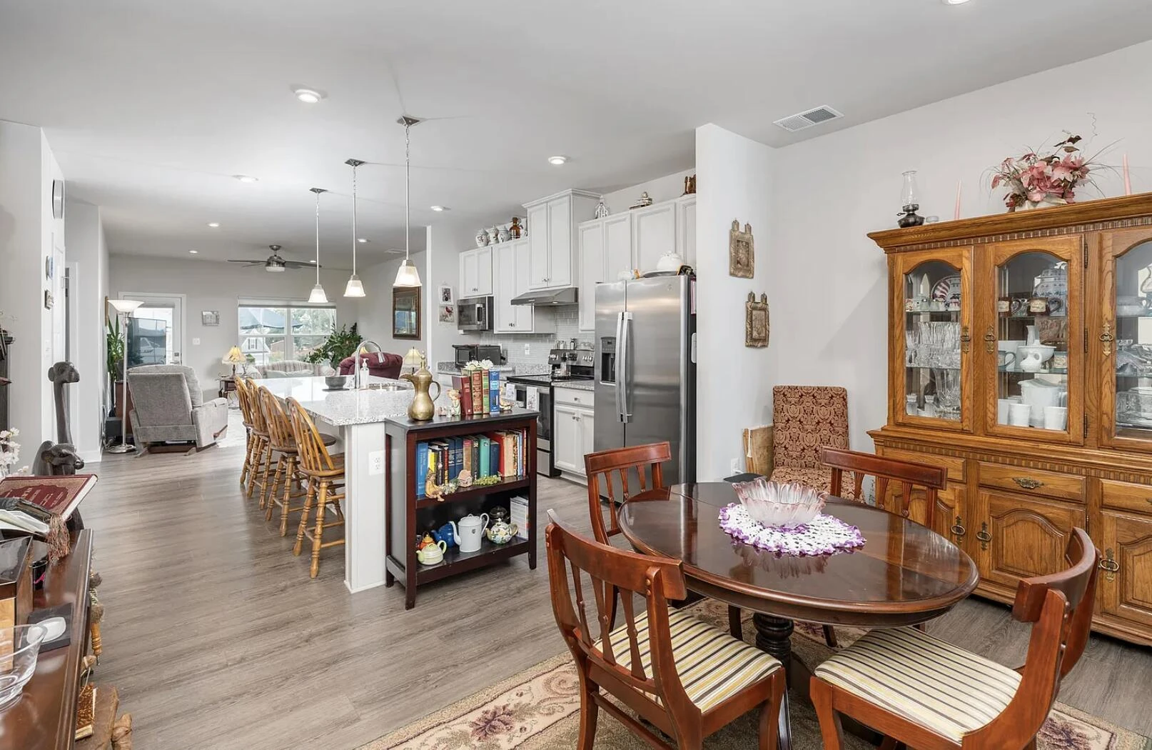 908 Marsac St - Photo 7