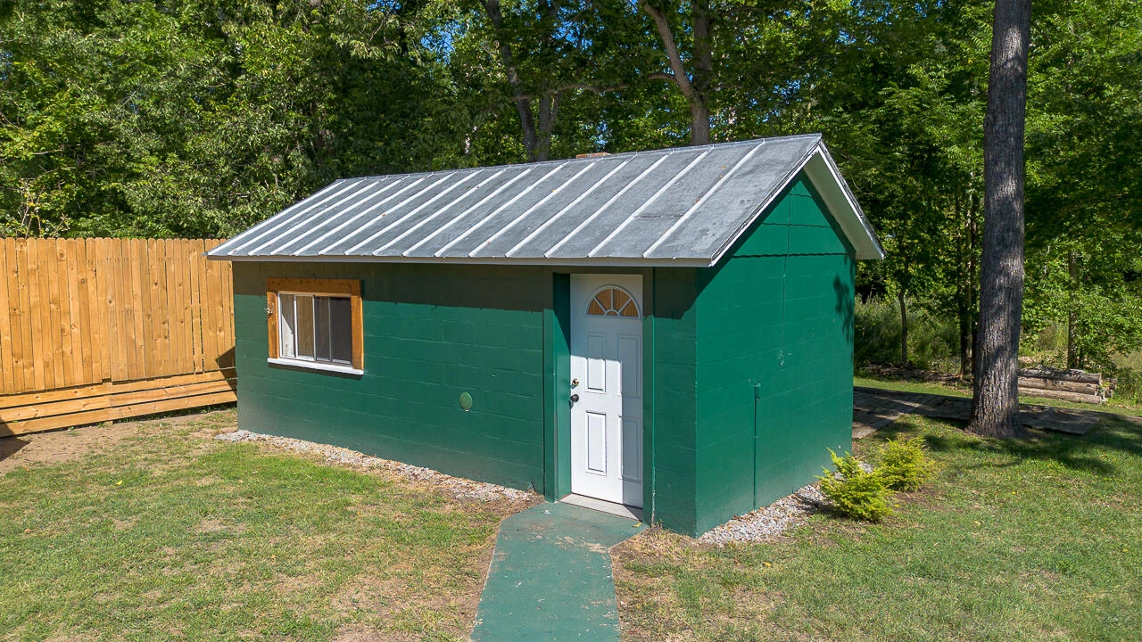 541 S River - Photo 68