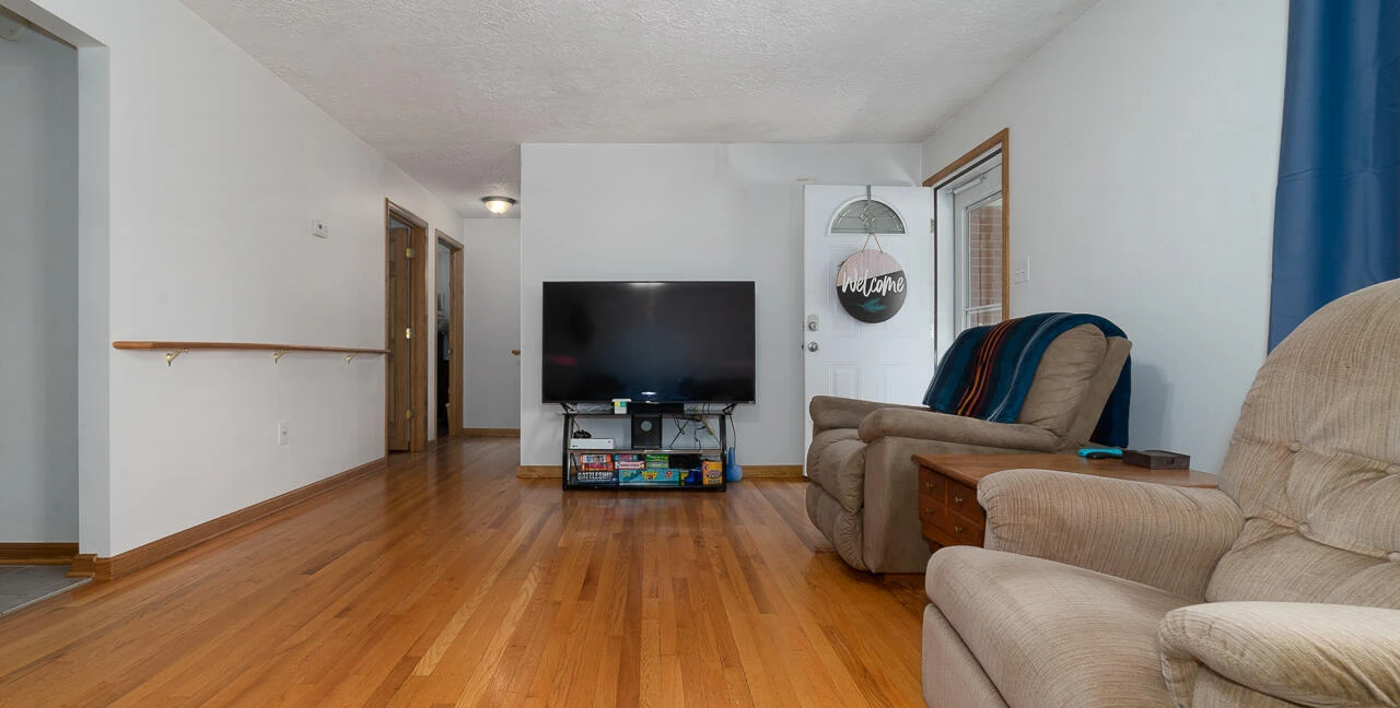 1169 Ross Rd - Photo 6