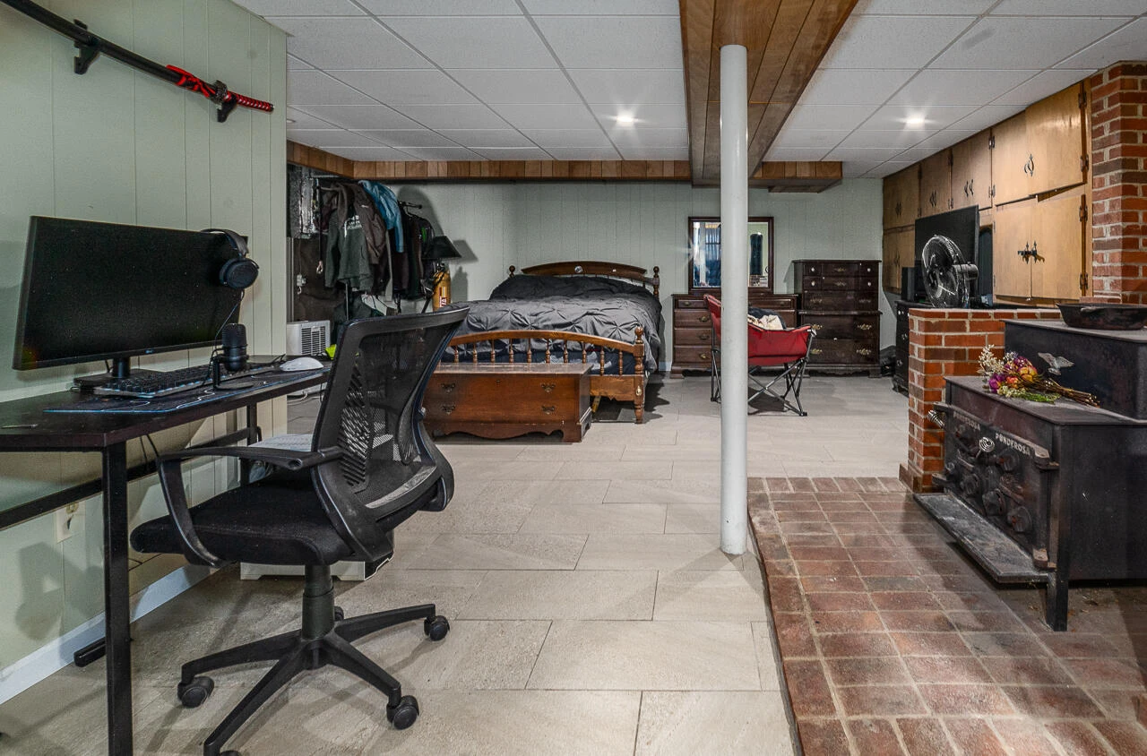 1169 Ross Rd - Photo 18