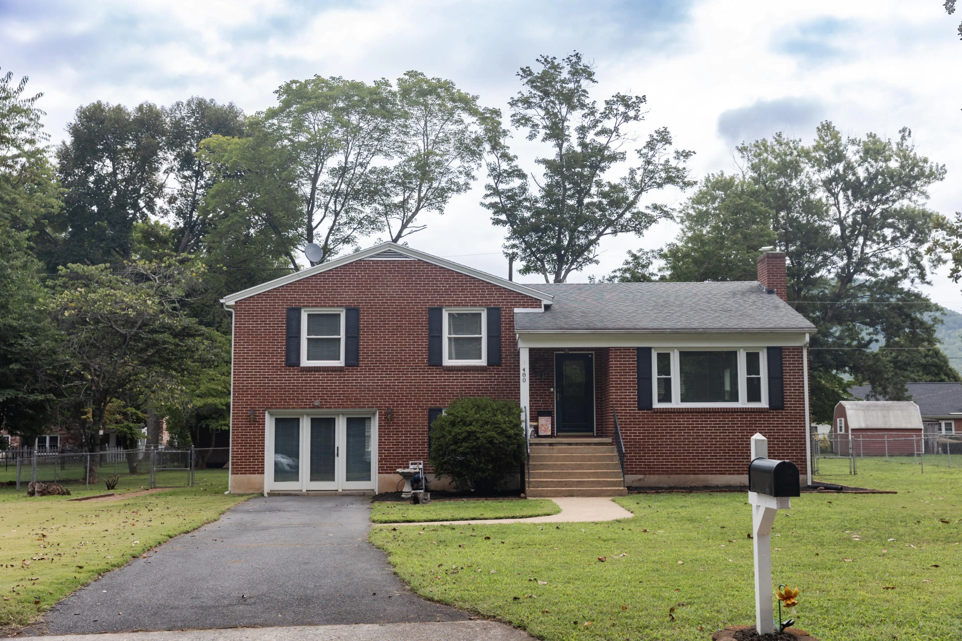 480 HEMLOCK Ave