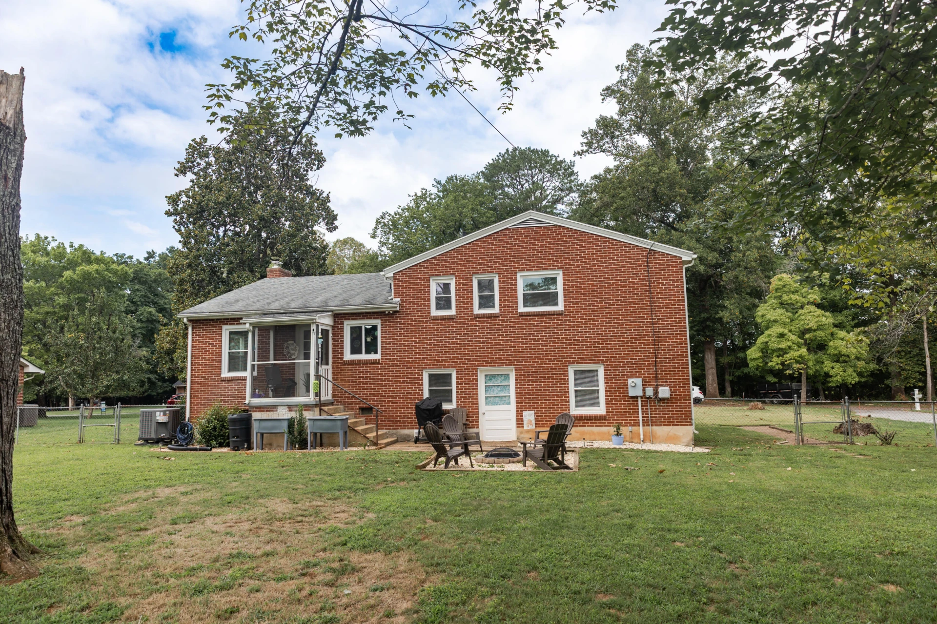480 HEMLOCK Ave - Photo 7