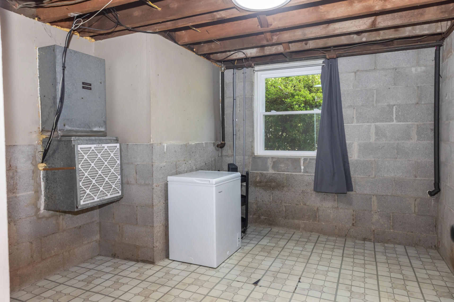 480 HEMLOCK Ave - Photo 46