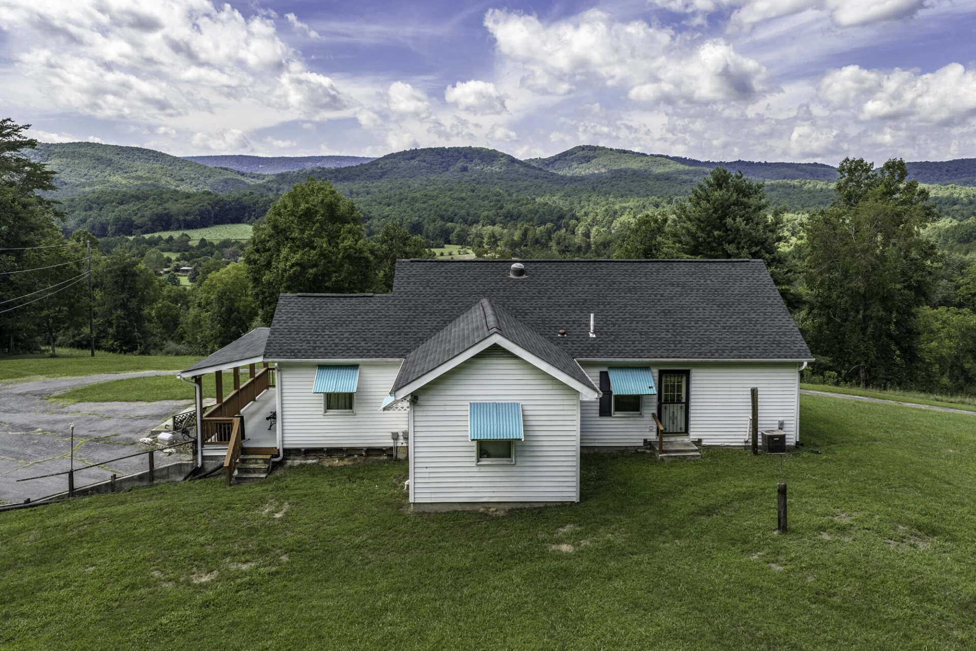 3684 VIRGINIA Ave - Photo 3