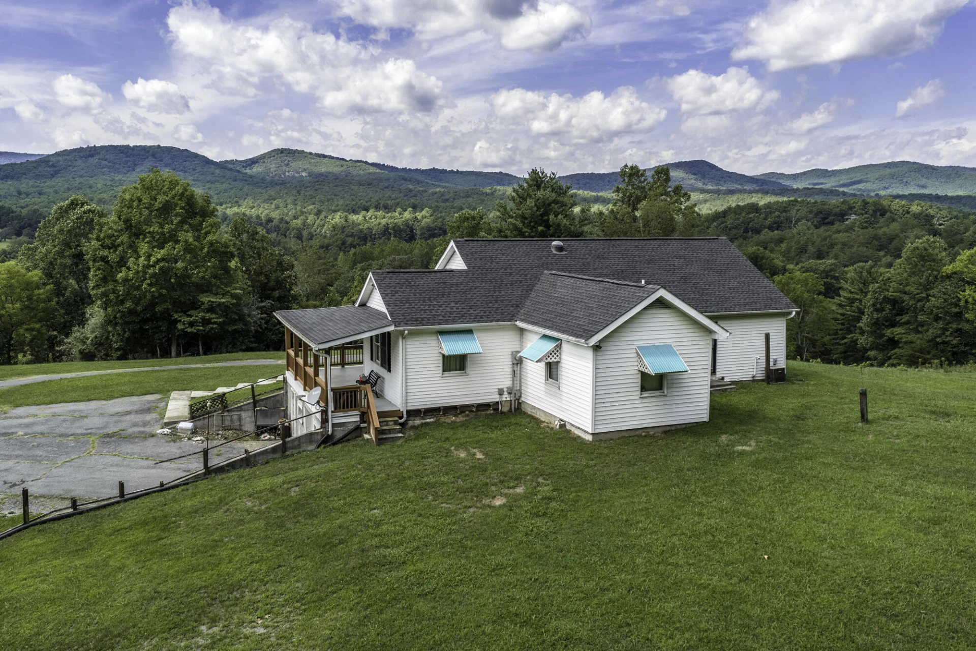 3684 VIRGINIA Ave - Photo 7