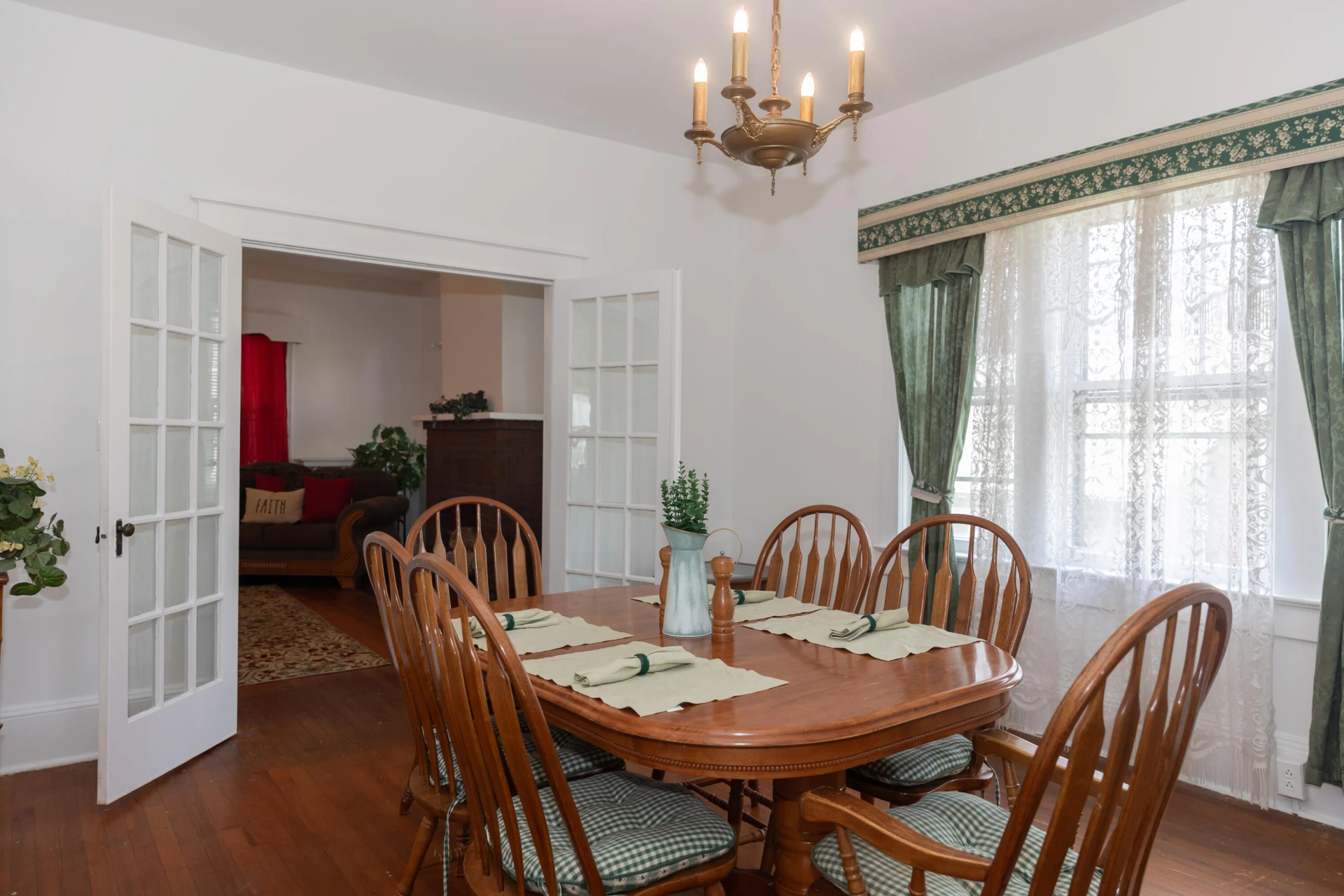 206 Massie St - Photo 12