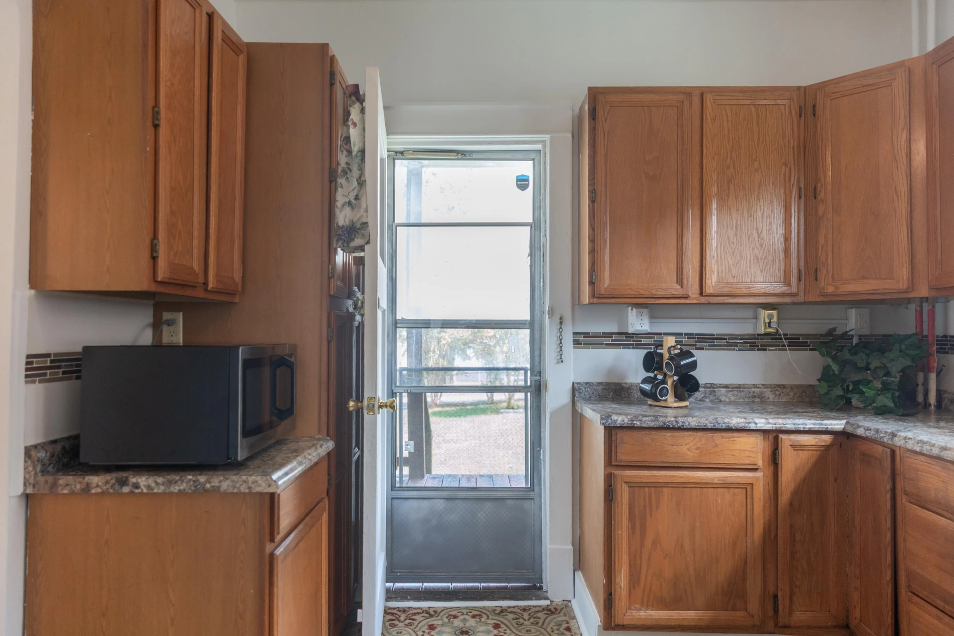 206 Massie St - Photo 16