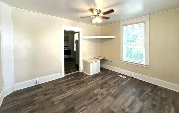 515 E Kline St - Photo 2