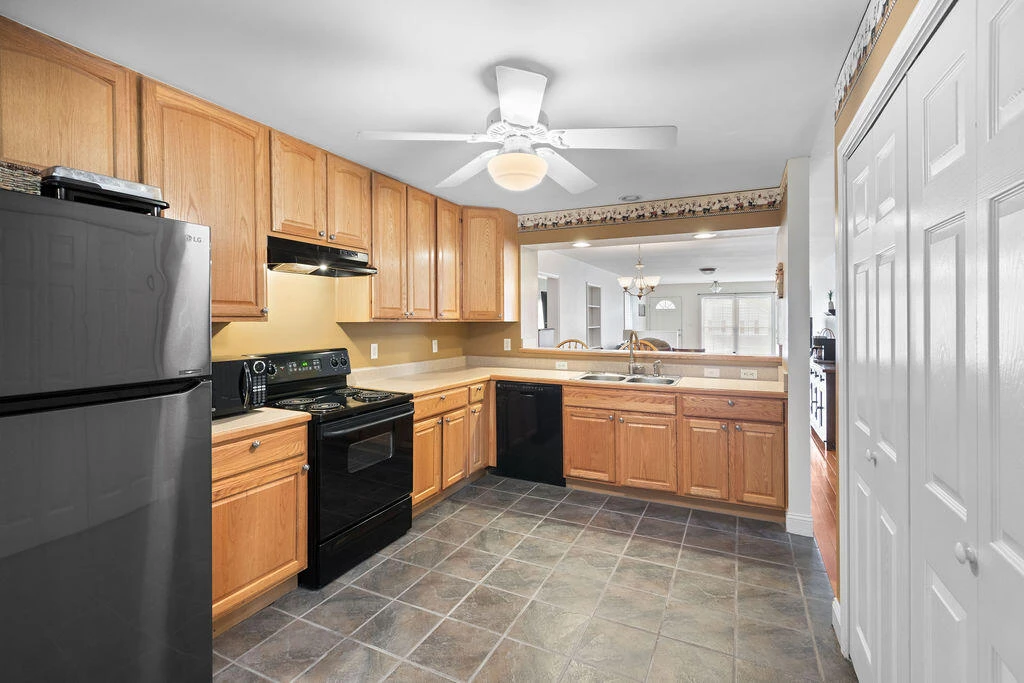 126 CHAVIS Ave - Photo 14