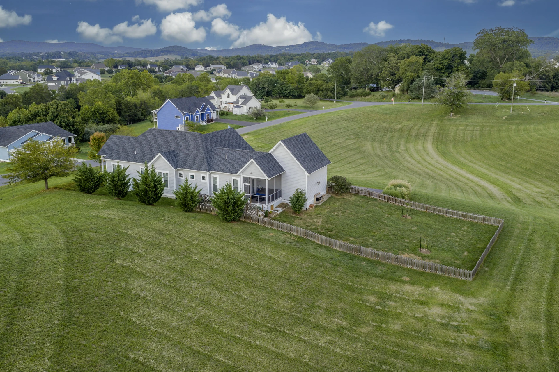 35 Cora Ln - Photo 5
