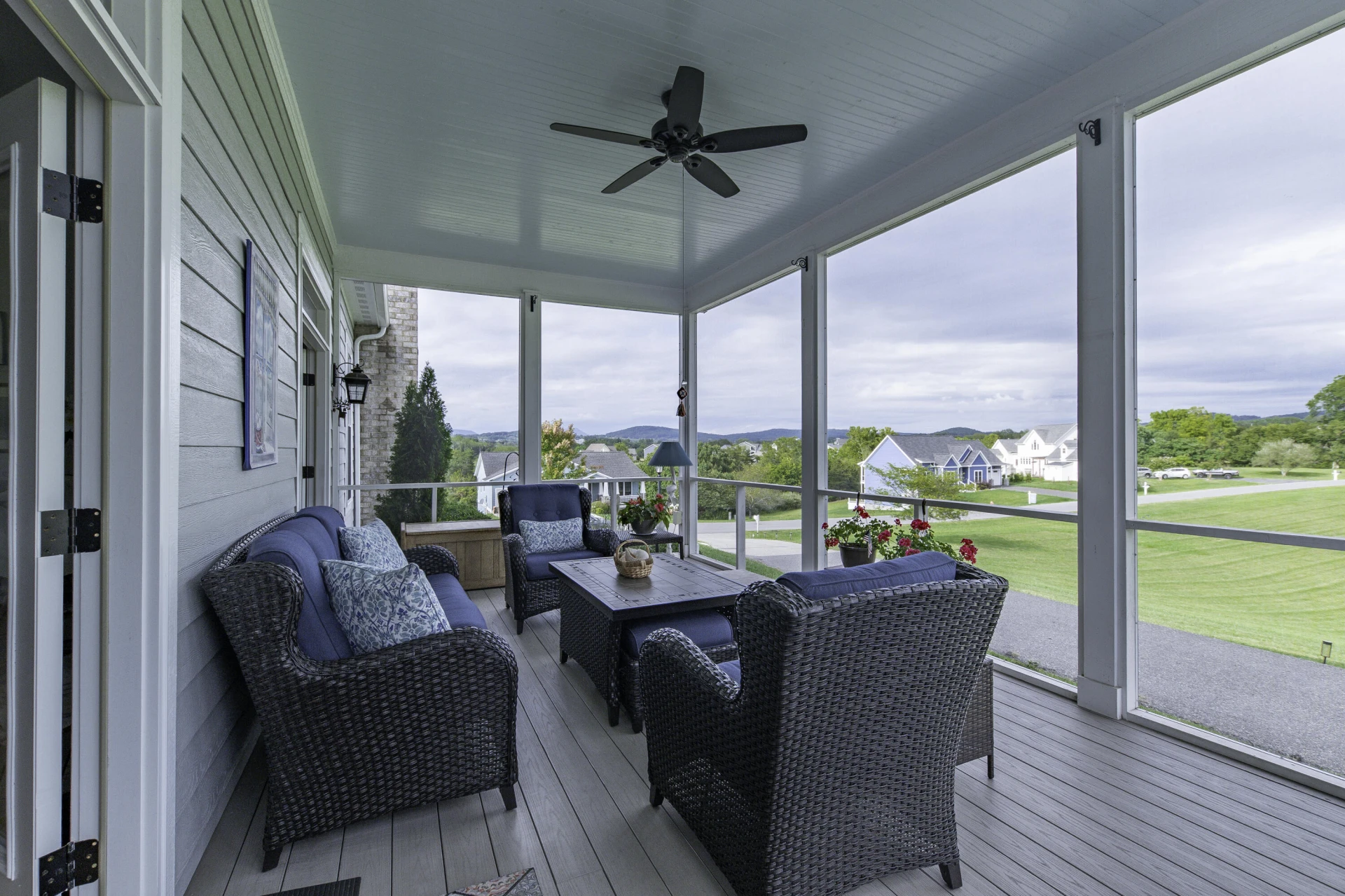 35 Cora Ln - Photo 14