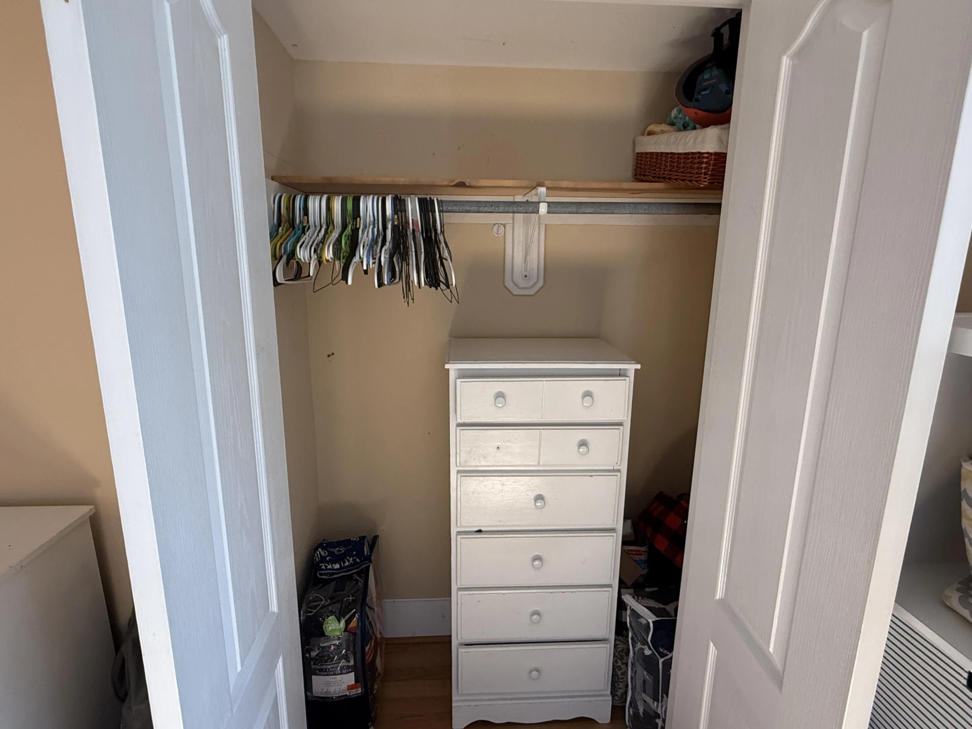 521 Roxbury St - Photo 17
