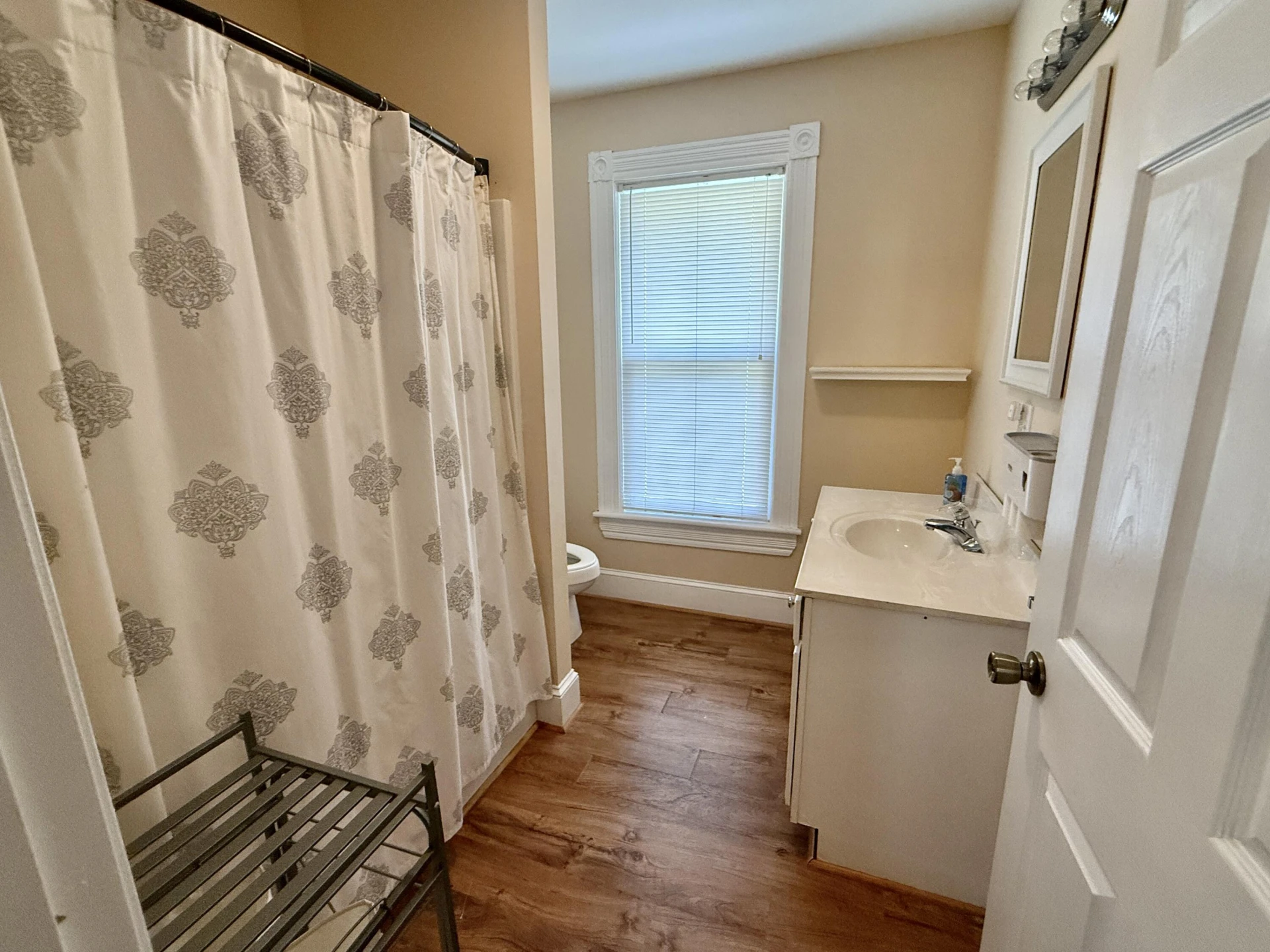 521 Roxbury St - Photo 20