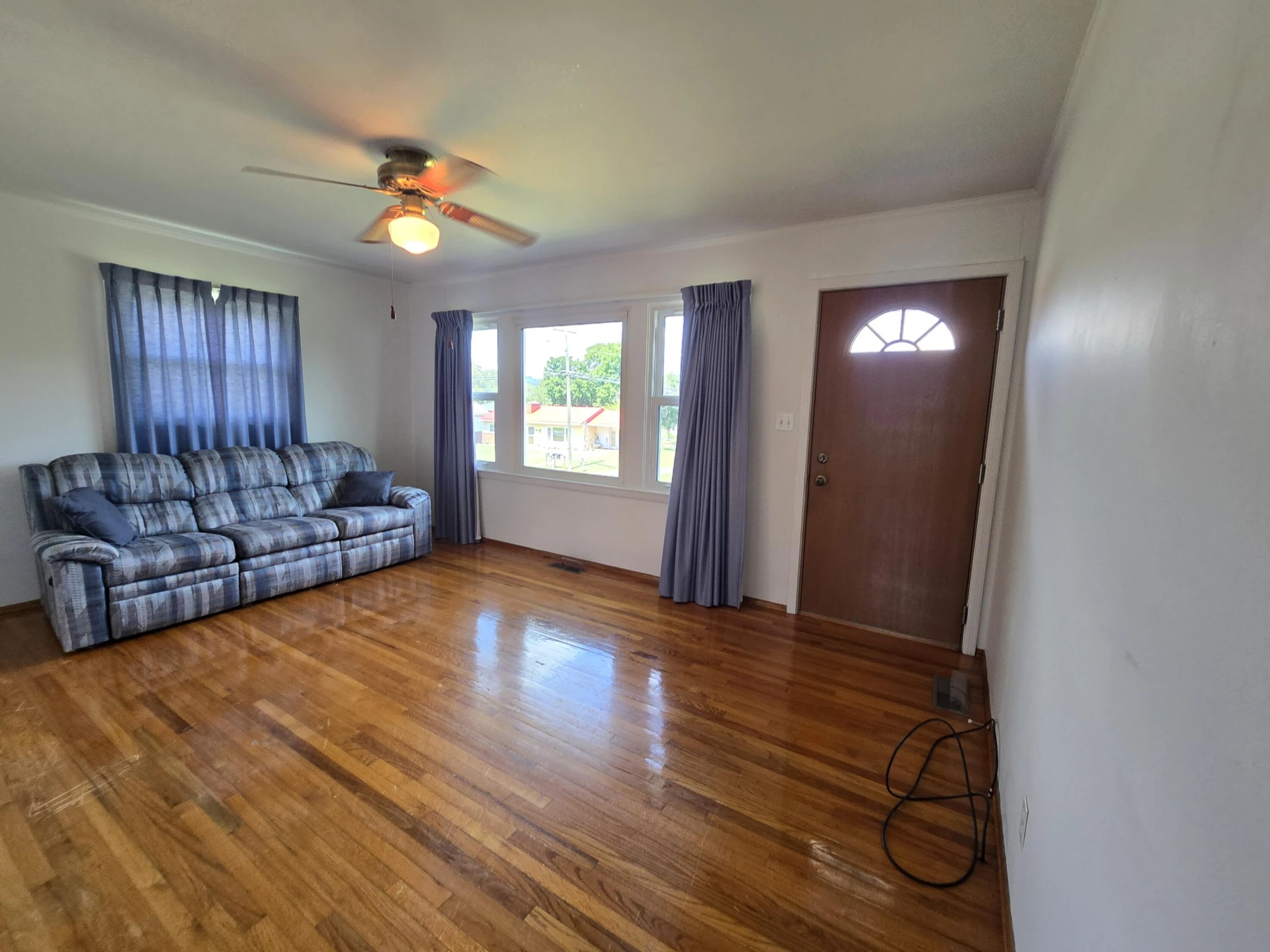 305 W Indian Valley Rd - Photo 3