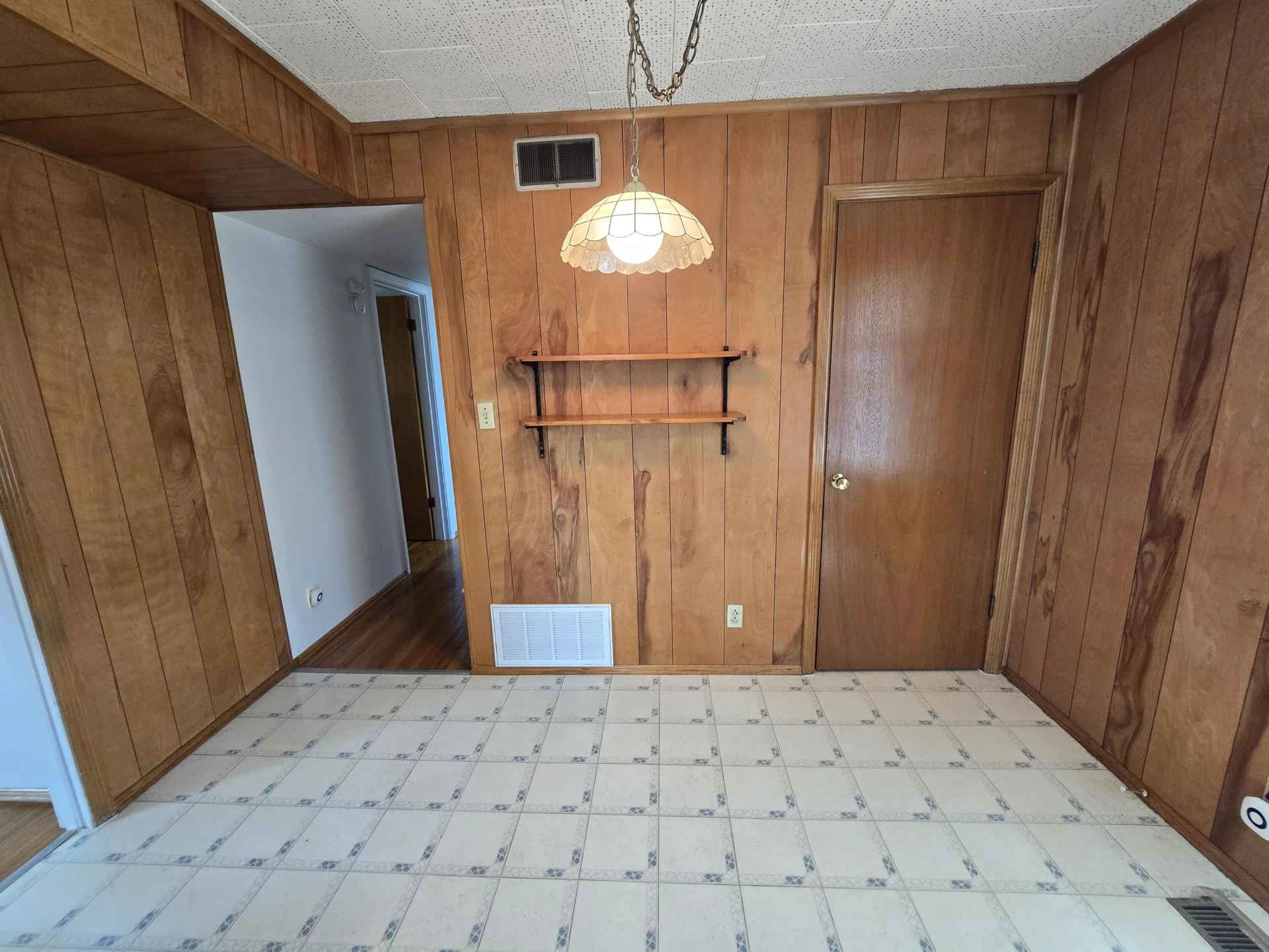 305 W Indian Valley Rd - Photo 4