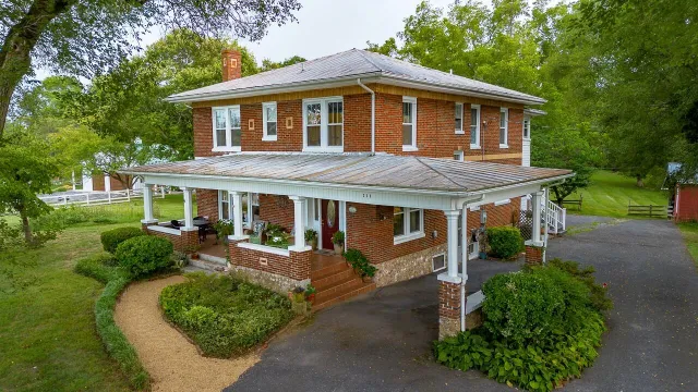 225 Alphin Ln, Lexington, VA, 24450