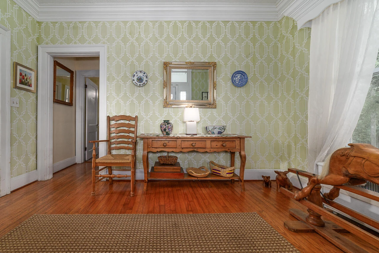 225 Alphin Ln - Photo 5