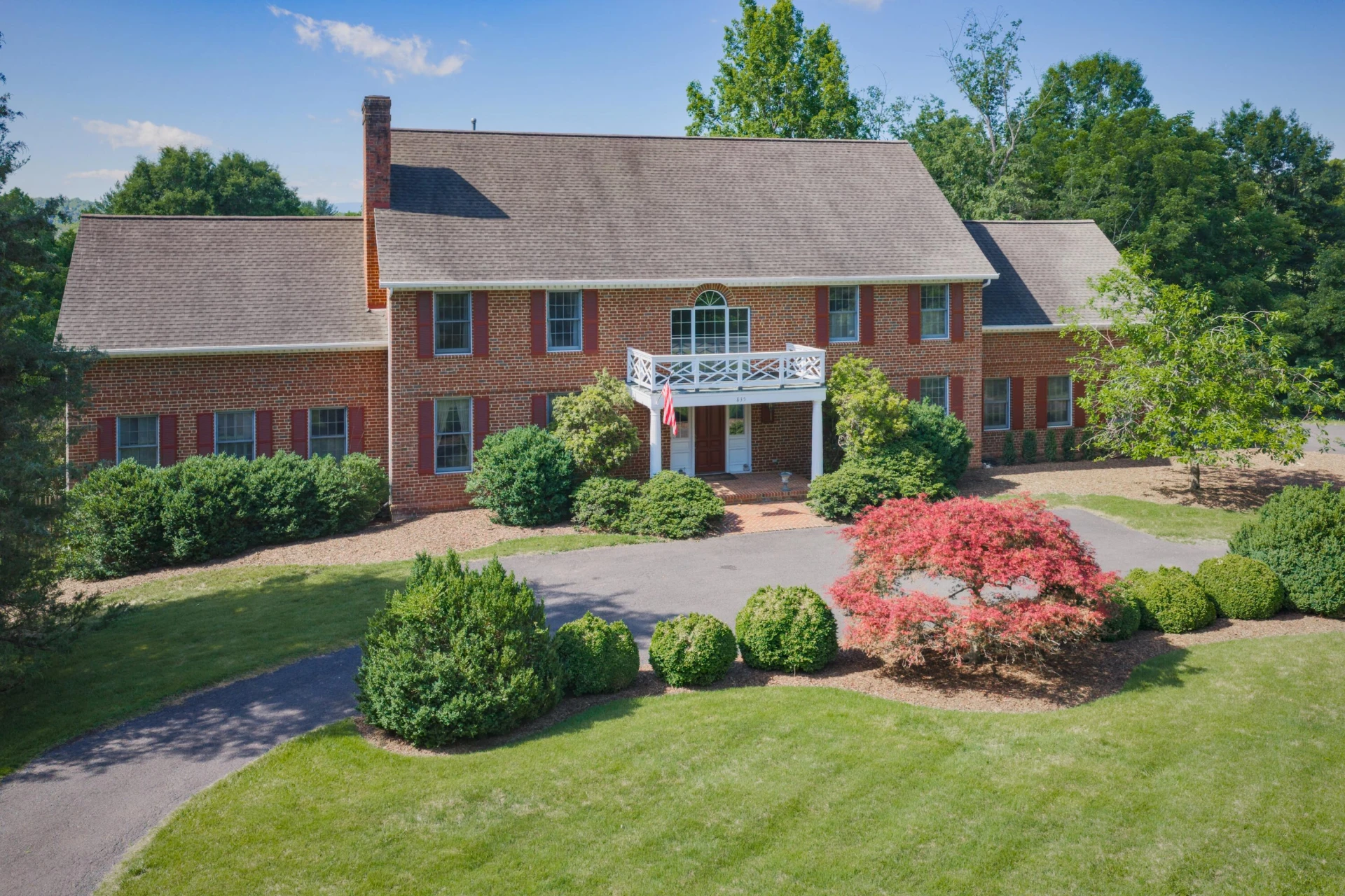 835 Ross Rd