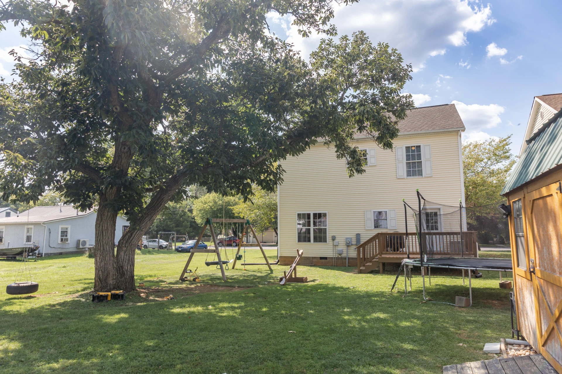 1766 NW Forest Ave - Photo 45