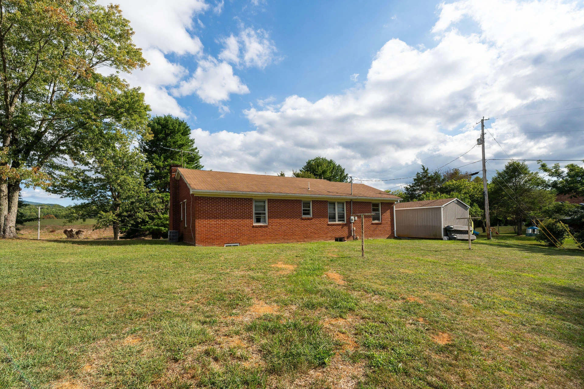 7827 N Lee Highway - Photo 32