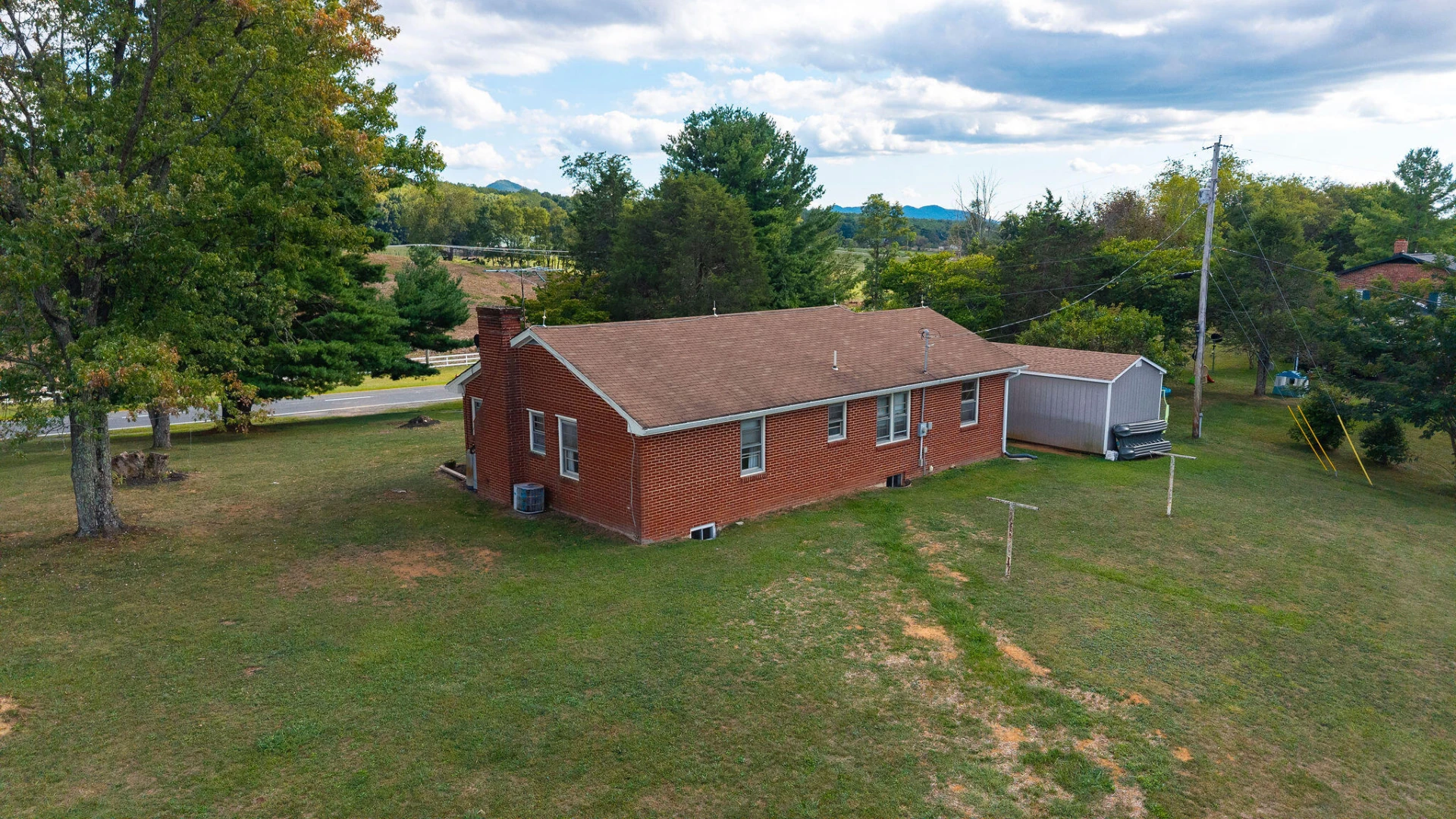 7827 N Lee Highway - Photo 39