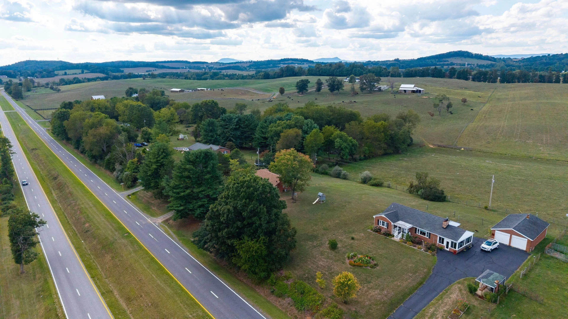 7827 N Lee Highway - Photo 51
