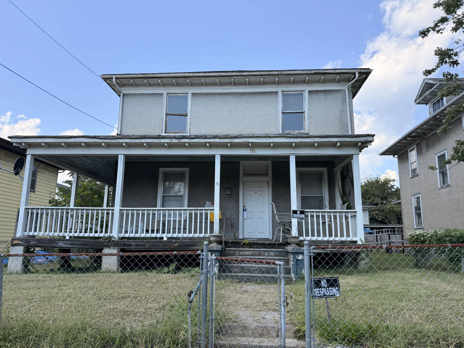112 E Prospect St