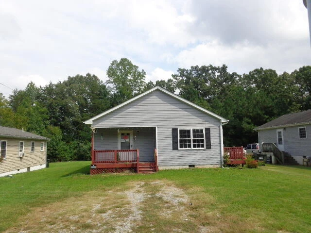 1100 Andrews Dr