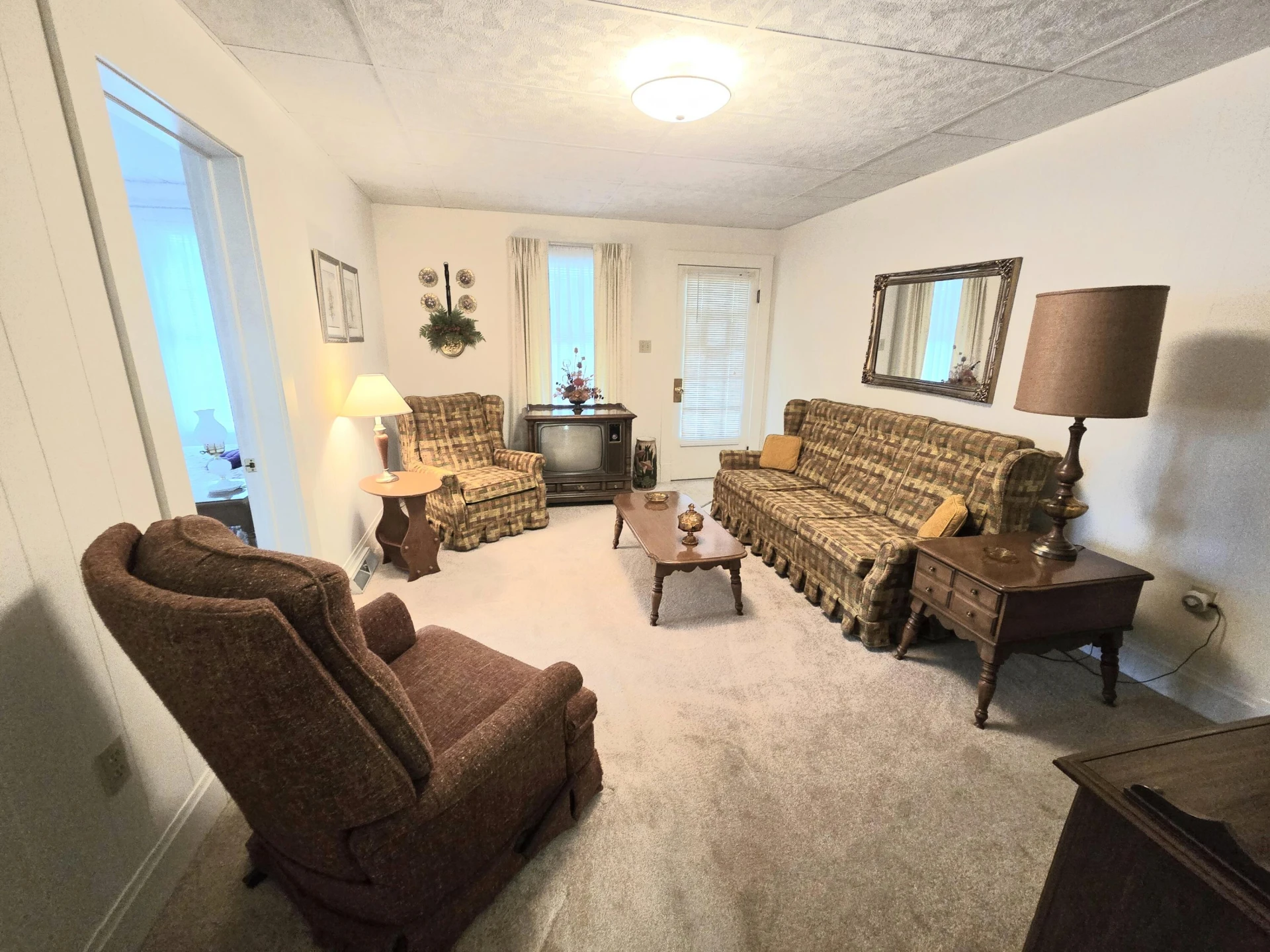 2970 S Greenway Dr - Photo 4