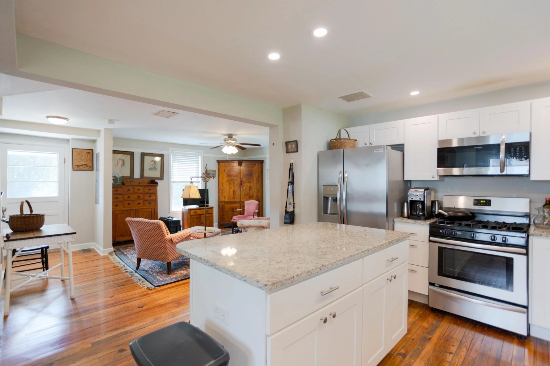 546 Fairview Pl - Photo 10