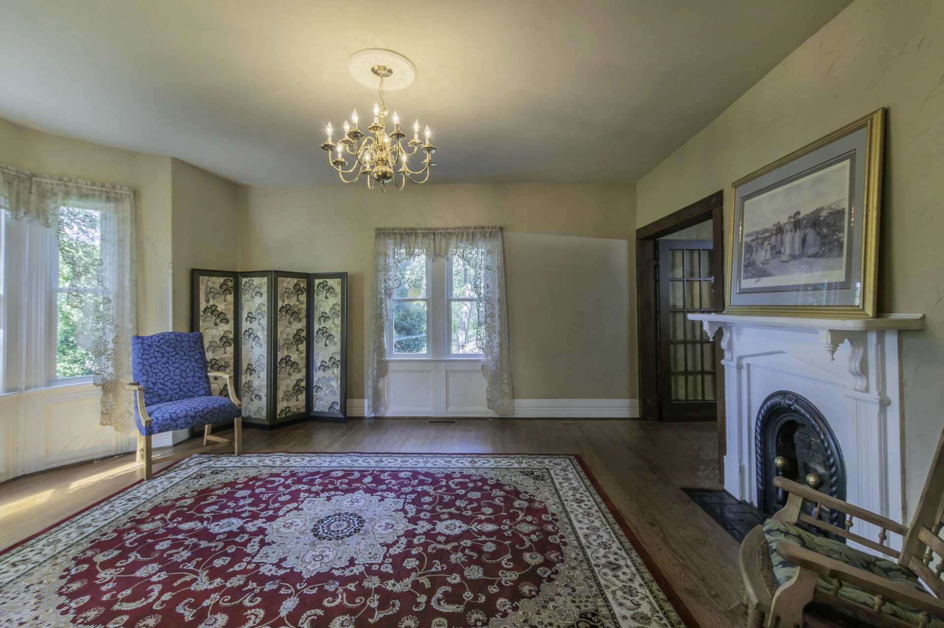 245 W 26TH St - Photo 13