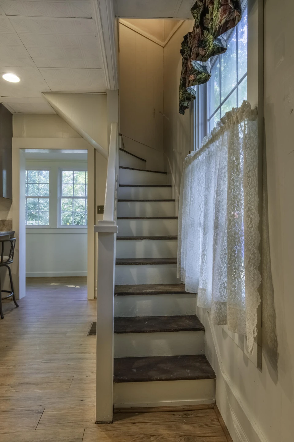 245 W 26TH St - Photo 29