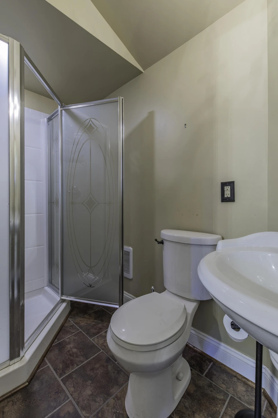 245 W 26TH St - Photo 30