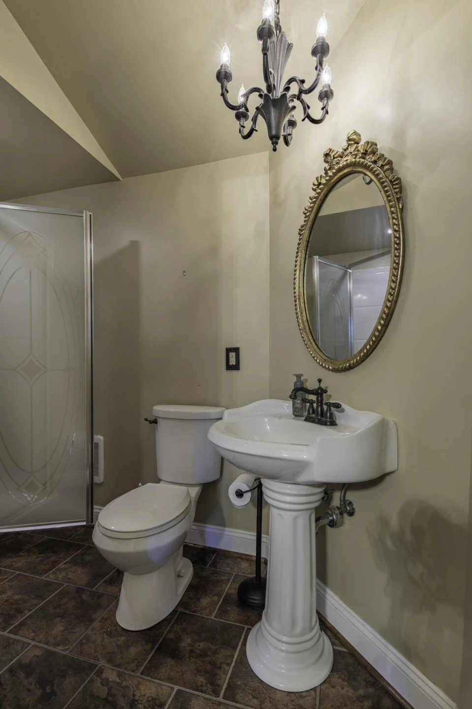 245 W 26TH St - Photo 31