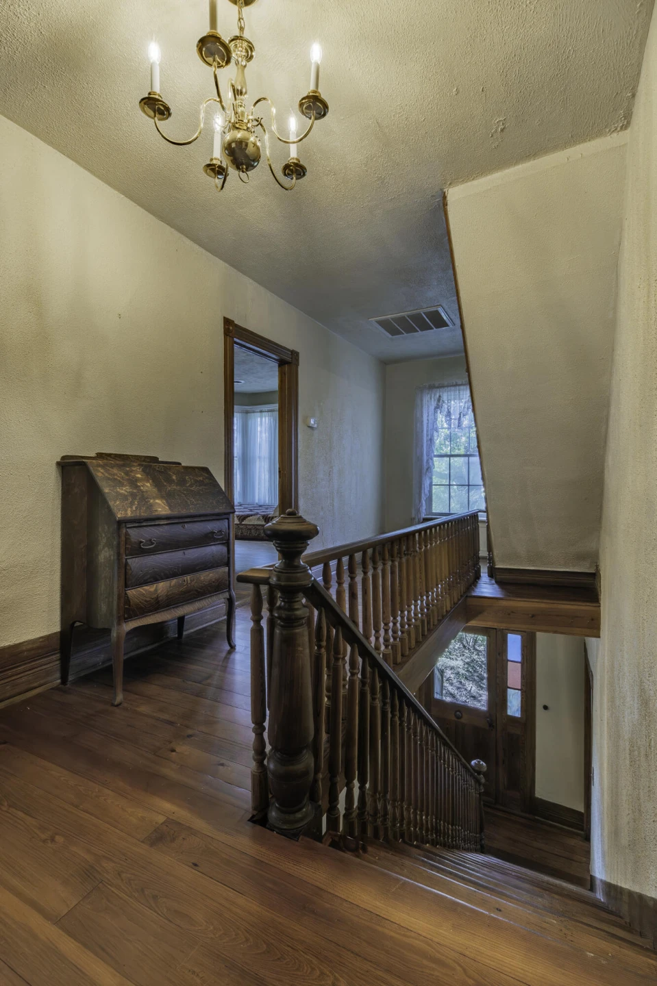 245 W 26TH St - Photo 33
