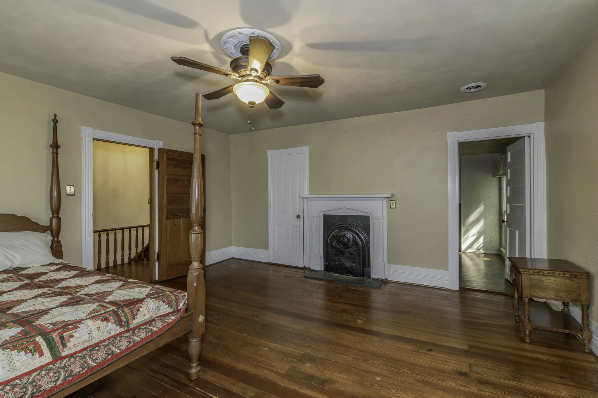 245 W 26TH St - Photo 35