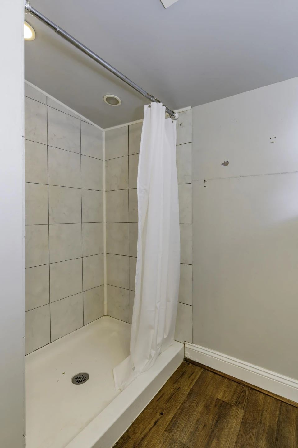 245 W 26TH St - Photo 39