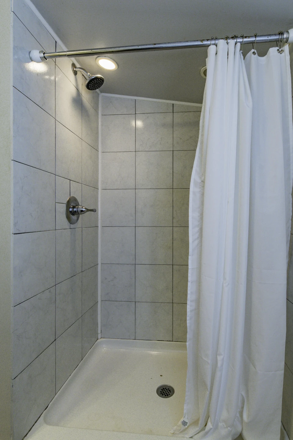 245 W 26TH St - Photo 40