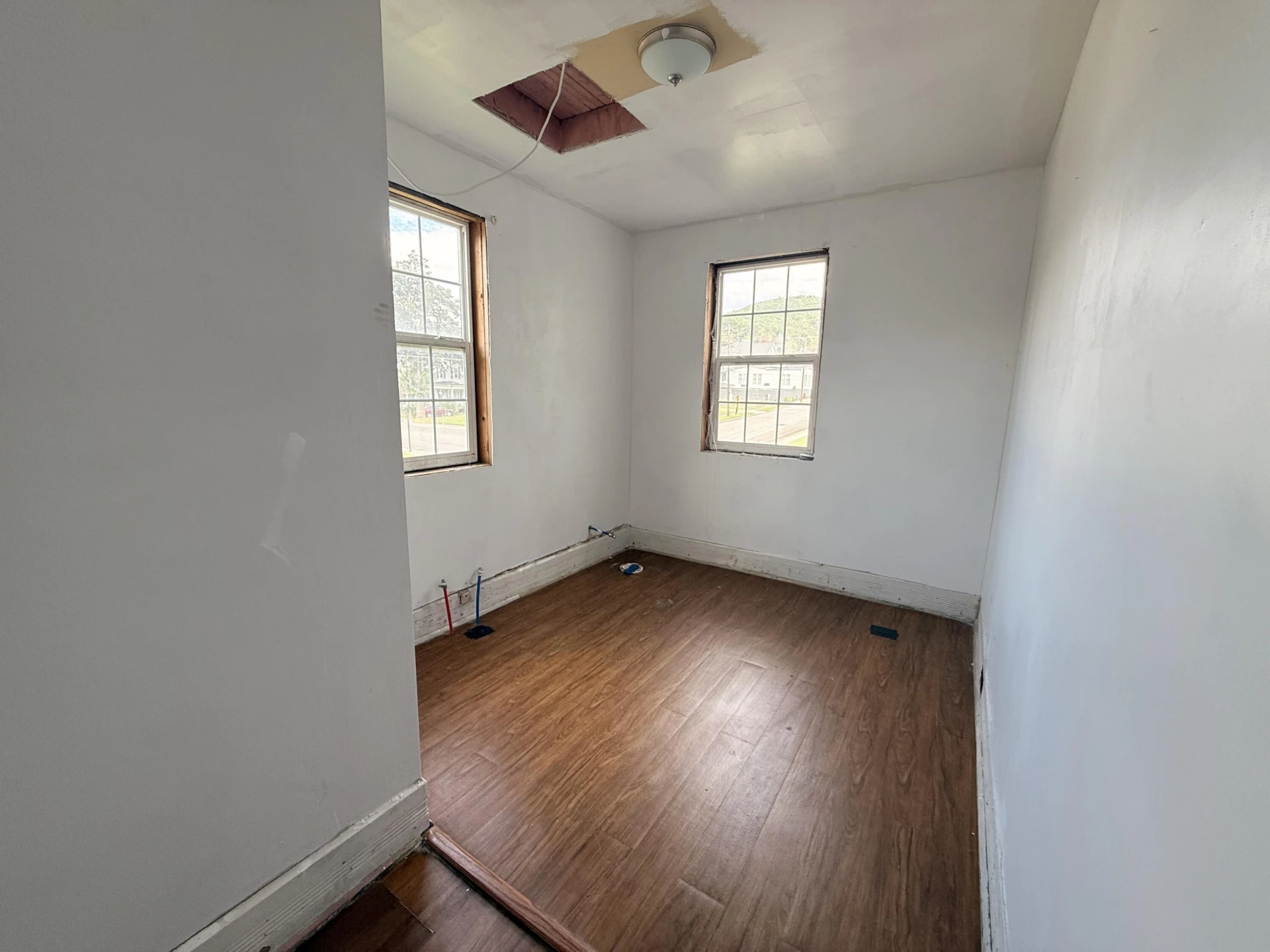 329 W Ridgeway St - Photo 12