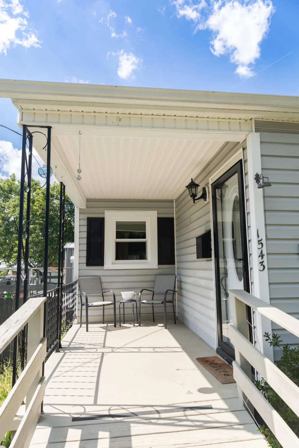 1543 Walnut Ave - Photo 5