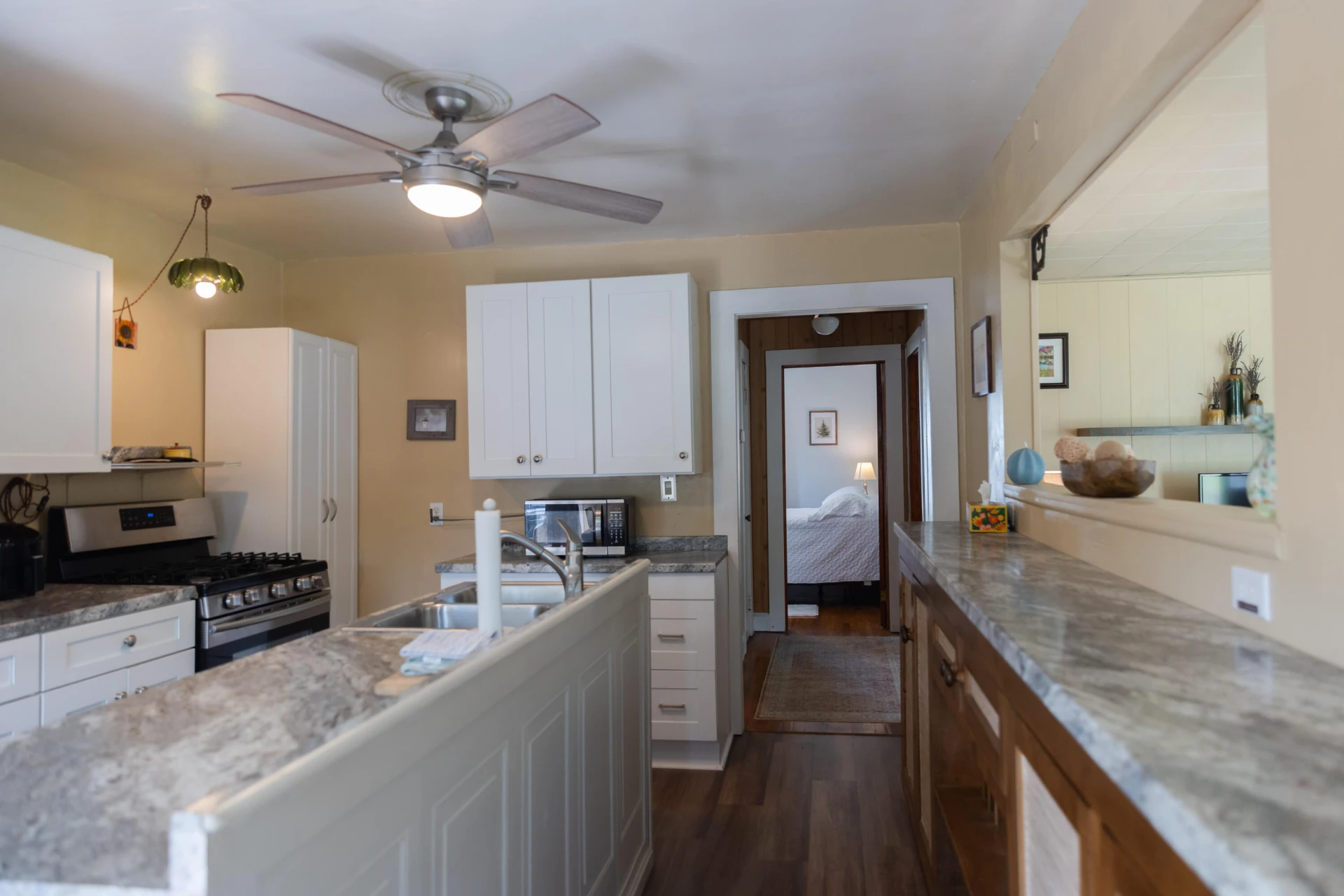 1543 Walnut Ave - Photo 10