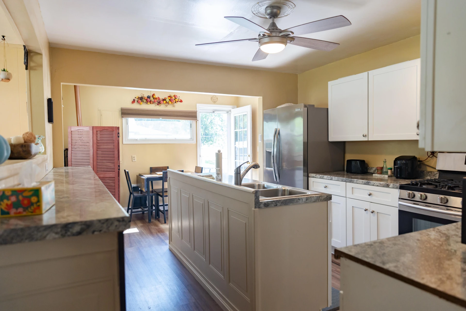 1543 Walnut Ave - Photo 14