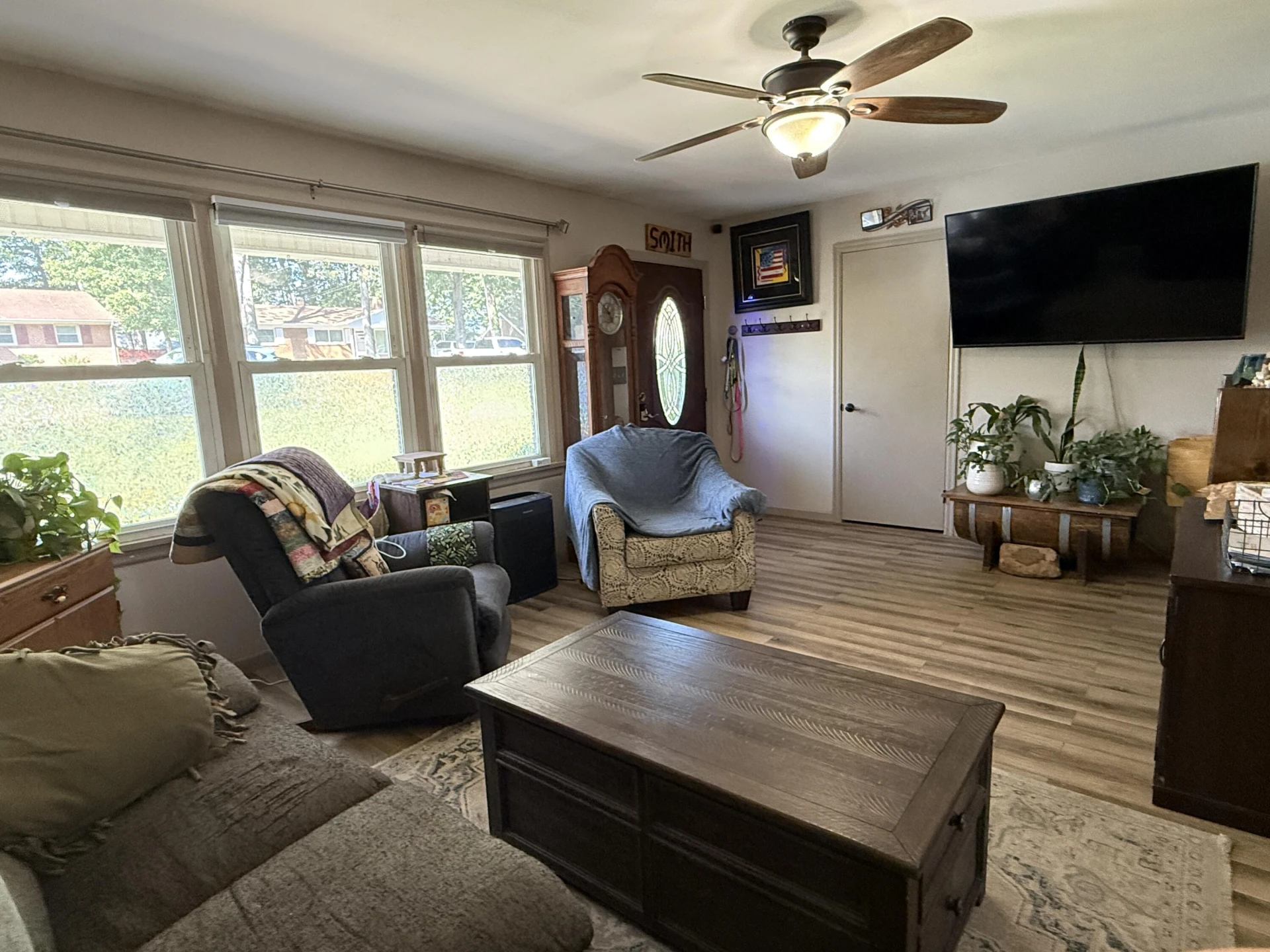 1023 Cliftwood Cir - Photo 5